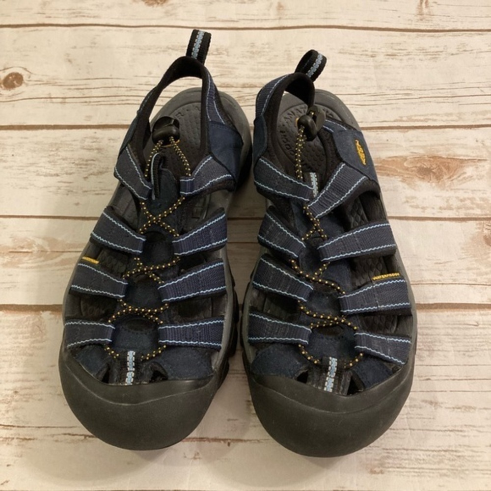 Keen Newport Blue Hiking H2 Waterproof Sandals Size 8.5